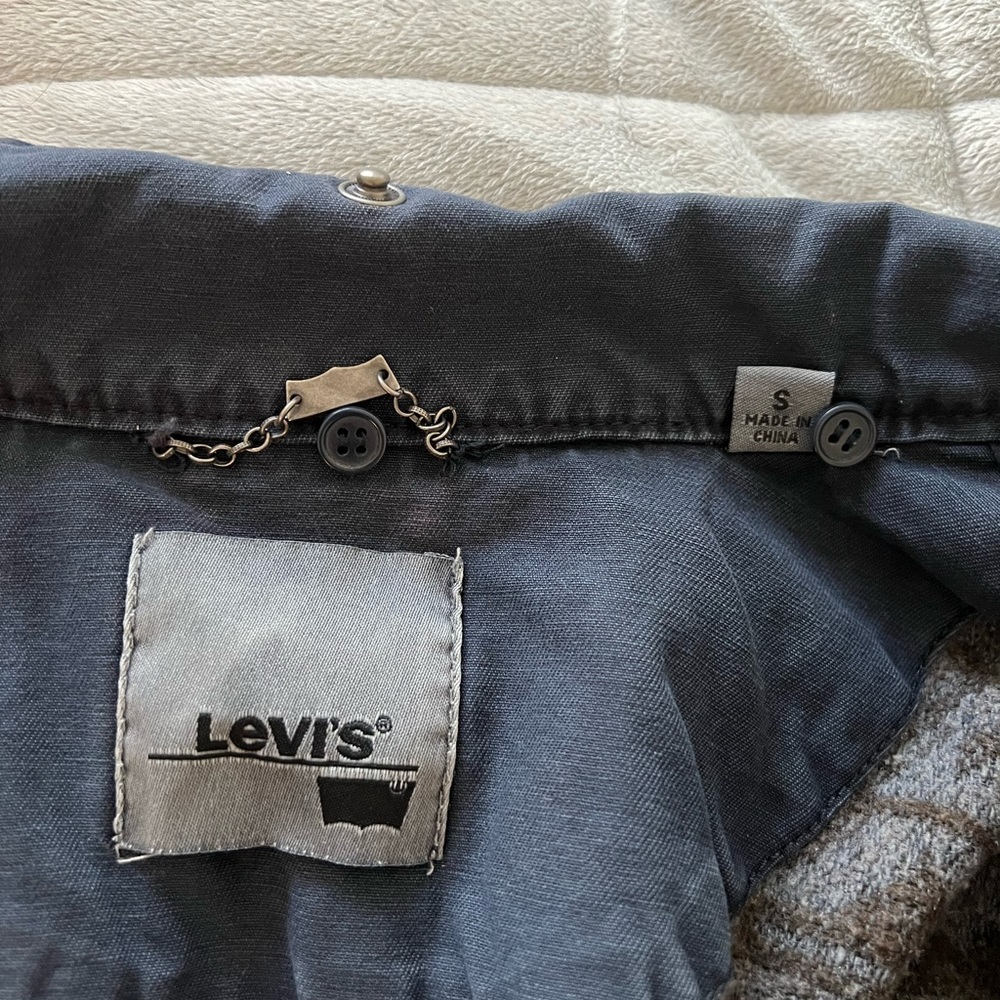 Levi’s jacket - Picture 2 of 3